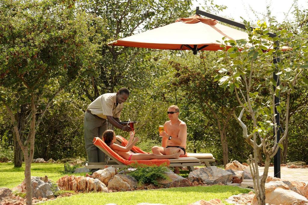 Etosha Village Окаукуехо Екстериор снимка