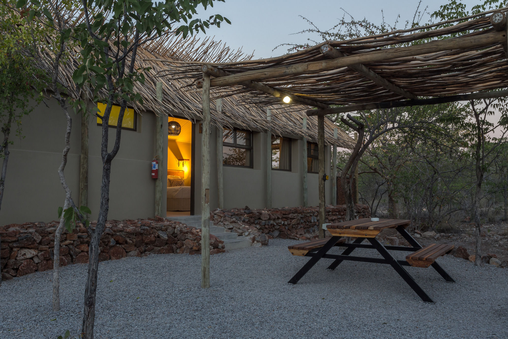 Etosha Village Окаукуехо Екстериор снимка